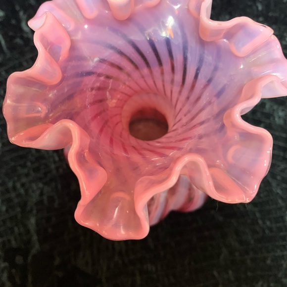 Fenton Pink and Purple Swirl Art Glass Vase - Picture 8 of 11